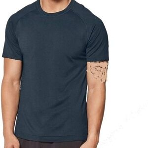Lululemon Metal Vent Tech Short Sleeve True Navy Size XL
